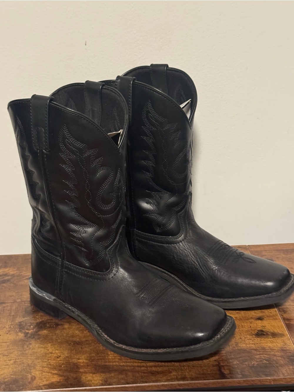 Smokey Mountain Boots Black Leather Western Cowboy  Women boots 8 1/5